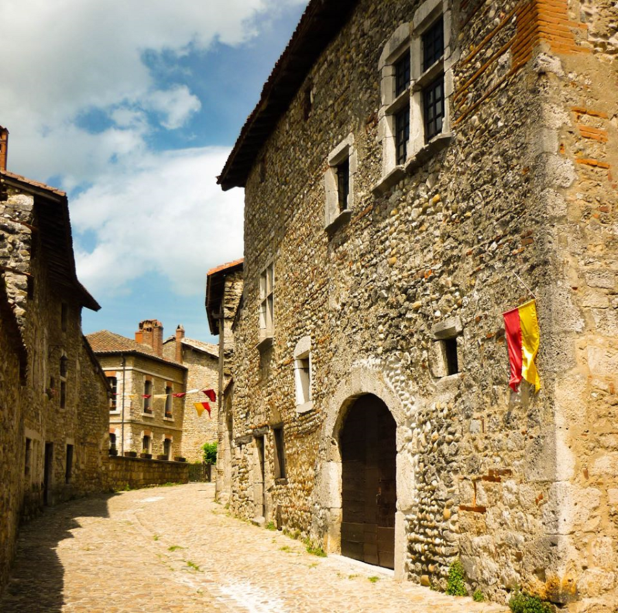 Maison de la Dîme - Pérouges © Bugey-Plaine de l’Ain Tourisme